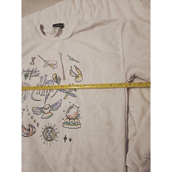 Harry Potter Sweatshirt Sz S M Pull Over Sweater Crew Neck Hogwarts Spell Movie - Picture 10 of 12